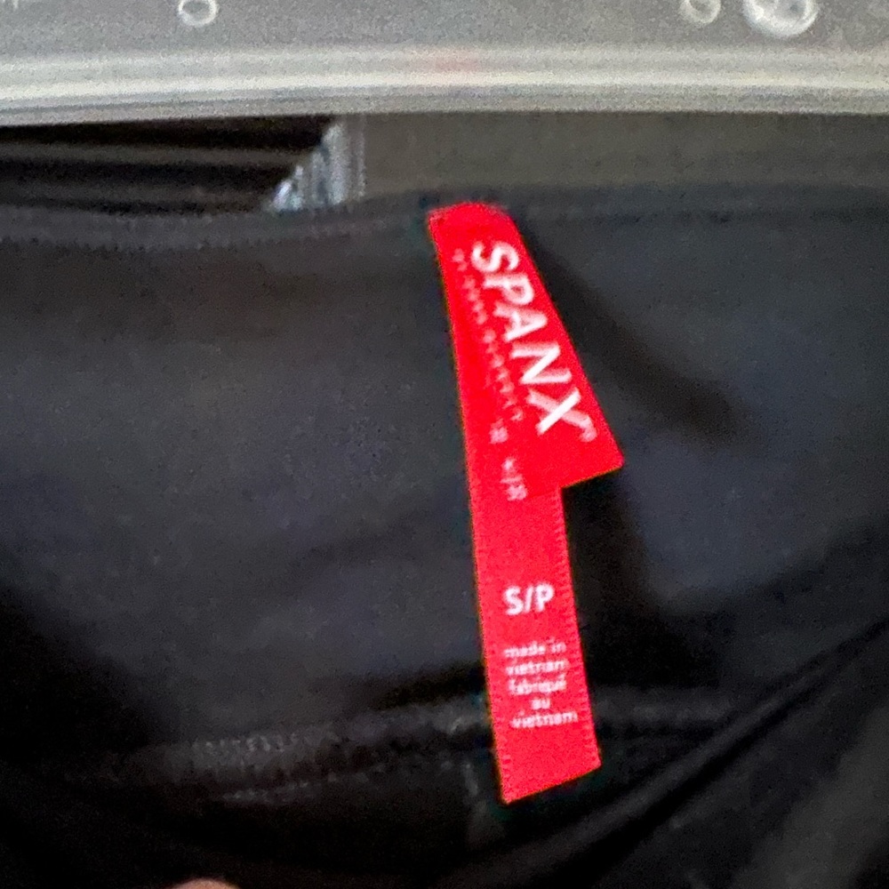 Spanx - Picture 2 of 2
